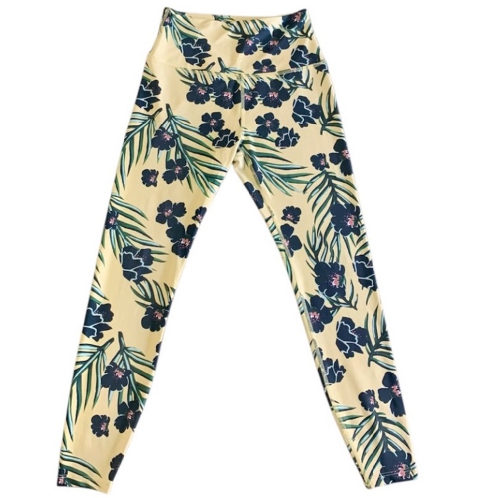 Beyond Yoga Olympus Floral
Sunrise High Waisted Legging size M